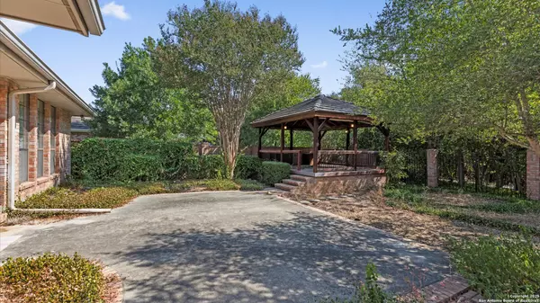 San Antonio, TX 78218,16 Thornhurst