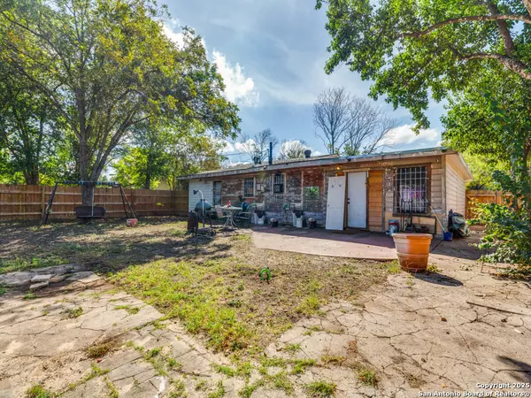 San Antonio, TX 78209,507 Byrnes