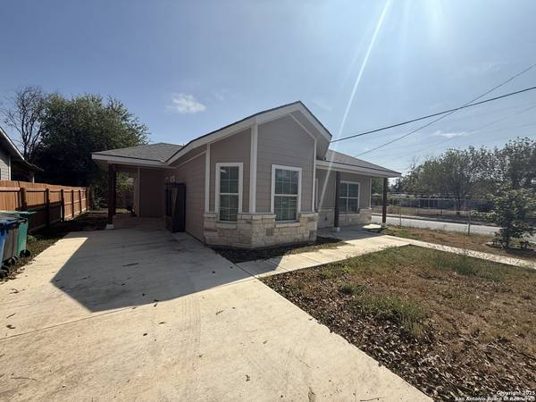752 S S San Manuel, San Antonio, TX 78237