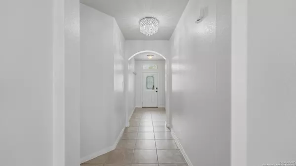 New Braunfels, TX 78130,2631 Diamondback