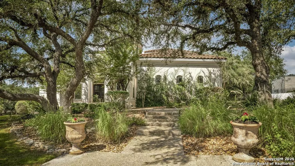 7 E Park Mountain, San Antonio, TX 78255