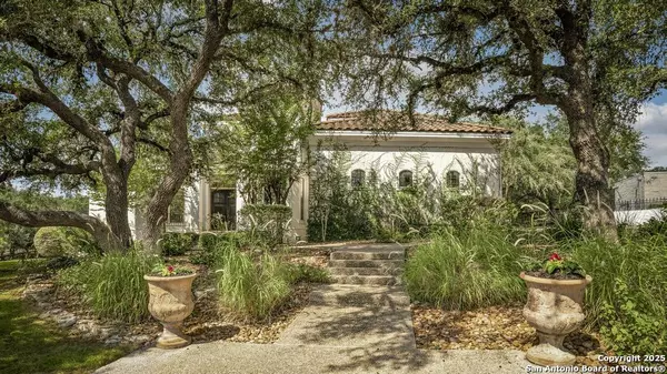 7 E Park Mountain, San Antonio, TX 78255