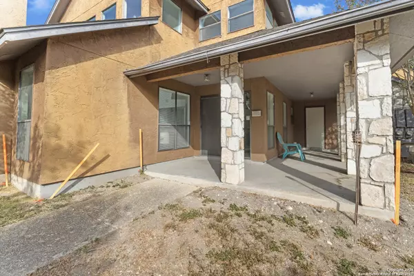 San Antonio, TX 78254,402 Thetford