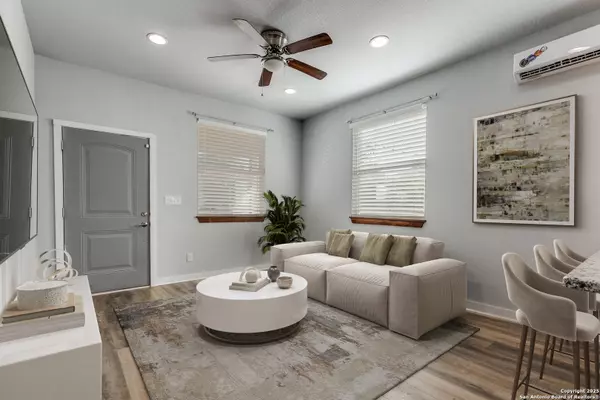 123 Kearney, San Antonio, TX 78210