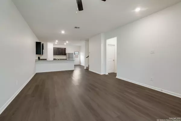 Von Ormy, TX 78073,14926 Harbor Landing