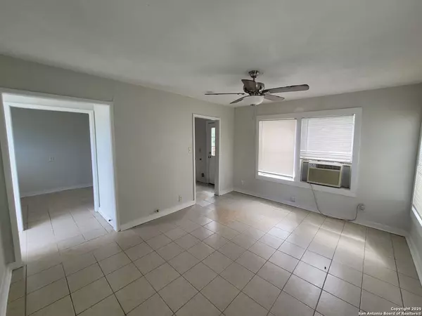 San Antonio, TX 78209,424 Natalen