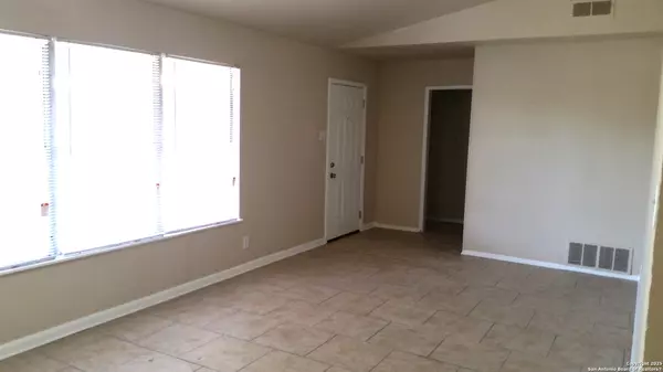 San Antonio, TX 78218,378 Covina