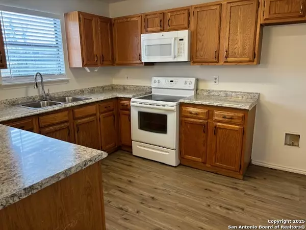 San Antonio, TX 78233-4476,13815 CANE DR