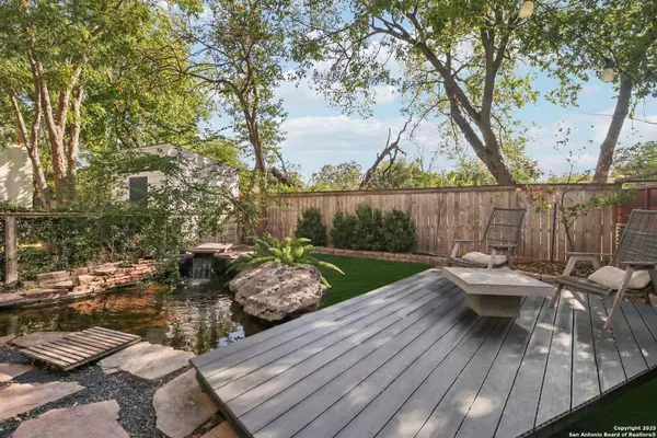 San Antonio, TX 78204,128 Clay St.