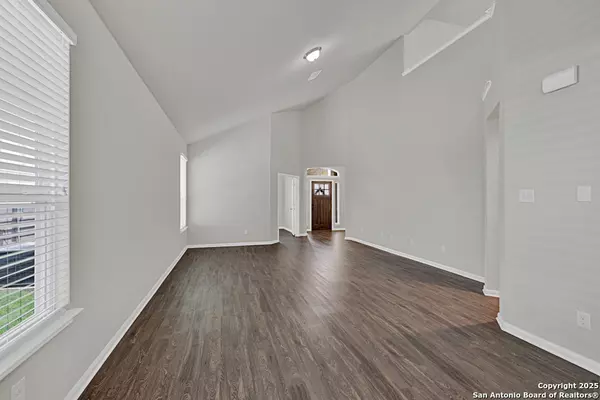 New Braunfels, TX 78130,469 Moonvine