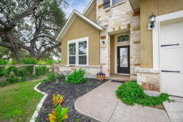 Schertz, TX 78154,8511 Ivy Curl