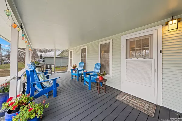 Fredericksburg, TX 78624,808 Crockett St