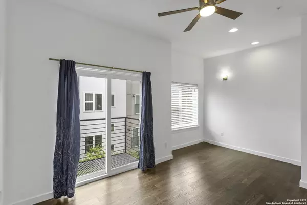 San Antonio, TX 78212,811 Elmira Unit 2 UNIT 2