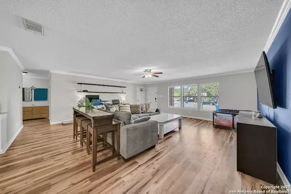 San Antonio, TX 78217,4566 Sherwood Way