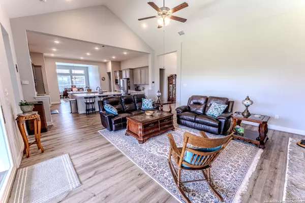 Marion, TX 78124,3242 Harvest Crest