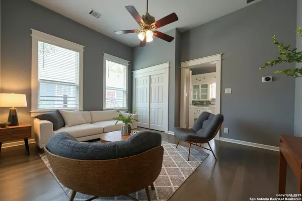 San Antonio, TX 78204,415 Helena