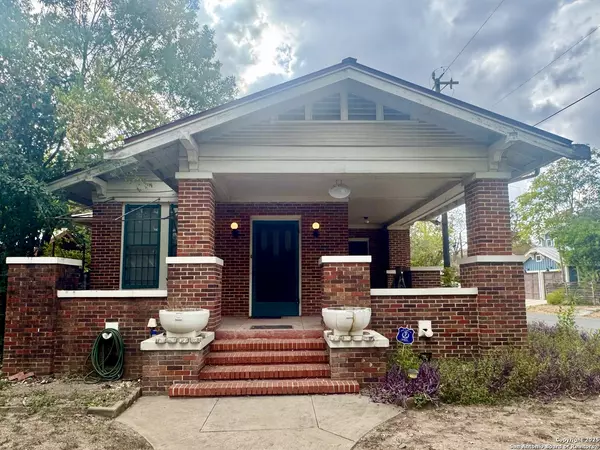 501 Adams, San Antonio, TX 78210