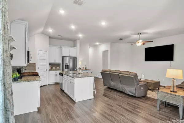 San Antonio, TX 78245,13726 quiet fox