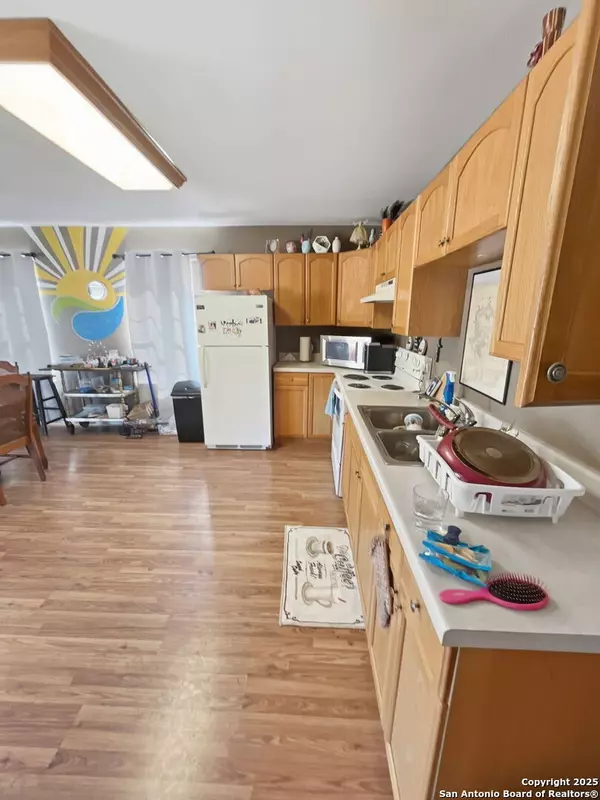 Lakehills, TX 78063,9030 Fm 1283