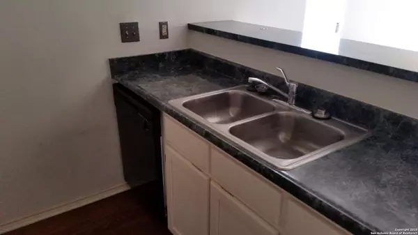 San Antonio, TX 78229,4107 Medical UNIT 6107