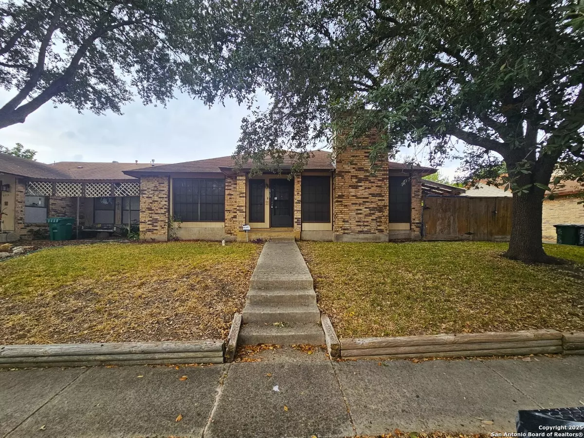 San Antonio, TX 78233,5723 Larkdale