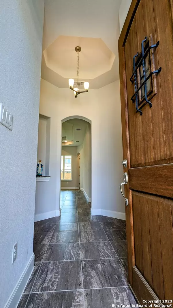 San Antonio, TX 78233-3039,6931 COMANCHE COUGAR