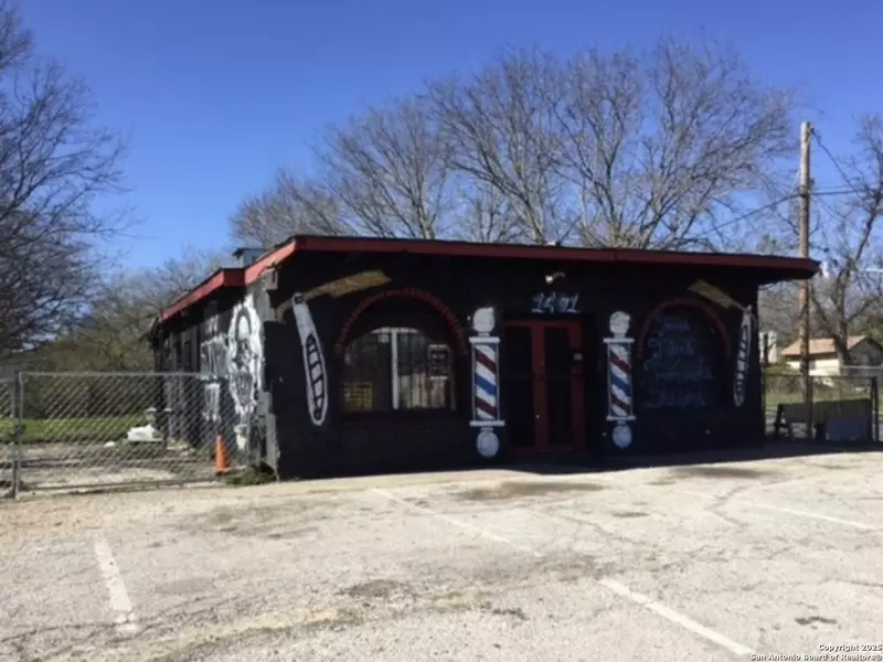 1401 19th, San Antonio, TX 78207
