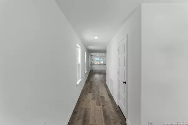 Seguin, TX 78155,4049 Bermuda Ln