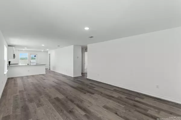 Seguin, TX 78155,4049 Bermuda Ln