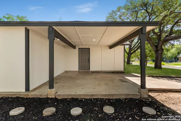 San Antonio, TX 78220,4119 Tamarak