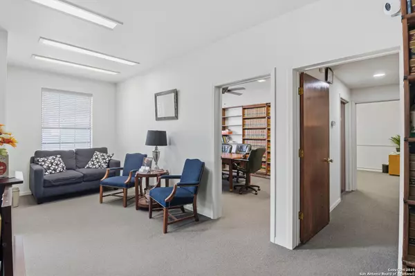 Seguin, TX 78155,113 Gonzales