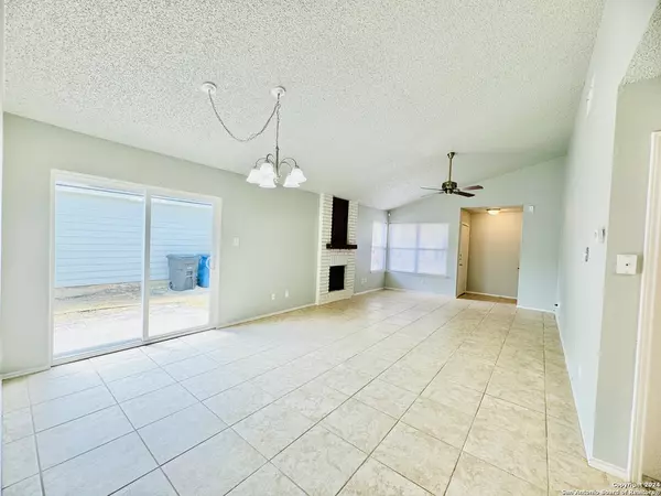 San Antonio, TX 78250,7254 Brandyridge