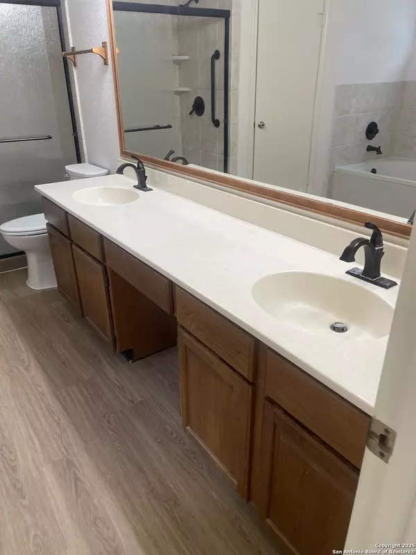 San Antonio, TX 78250,7713 Valley Trails