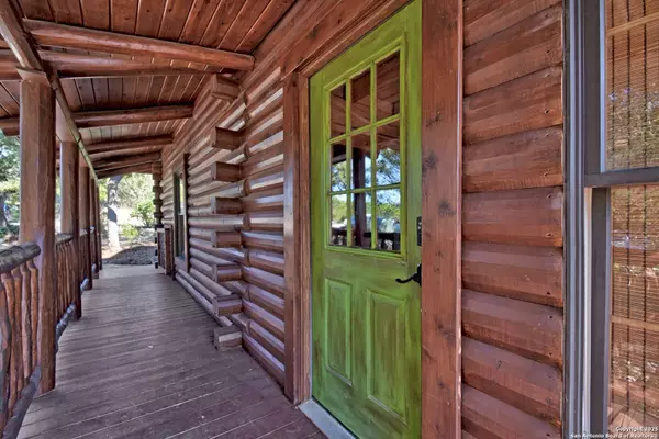 Lakehills, TX 78063,920 Pebble Beach Dr NW