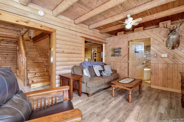 Lakehills, TX 78063,920 Pebble Beach Dr NW