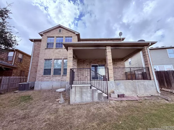 Live Oak, TX 78233,6733 Riverwood