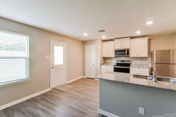 San Antonio, TX 78222,6119 Lakefront