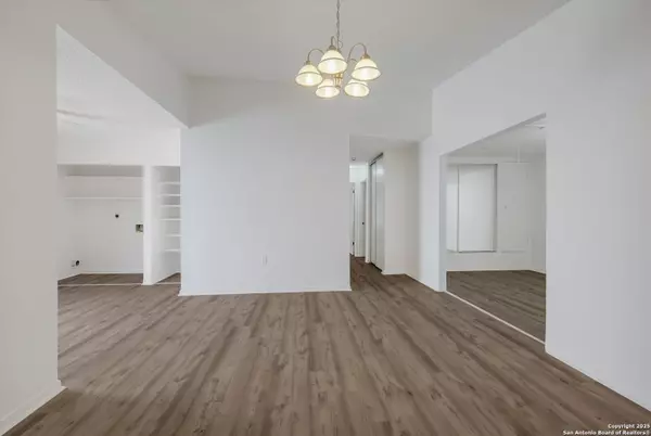 San Antonio, TX 78250,8034 Fair Bend