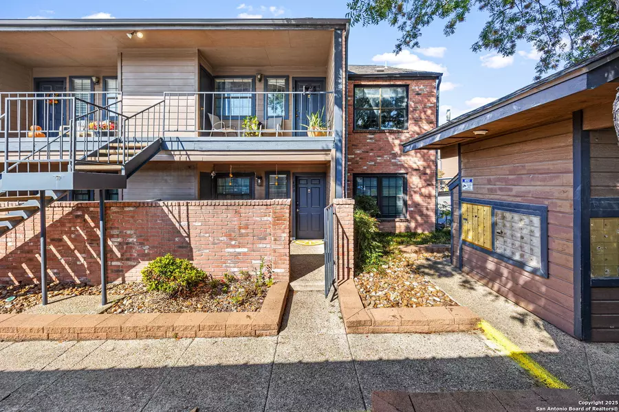 4803 Hamilton Wolfe Rd UNIT 403, San Antonio, TX 78229