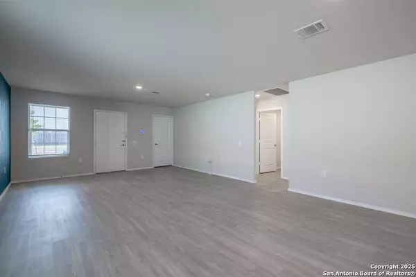 San Antonio, TX 78221,723 Vermilion