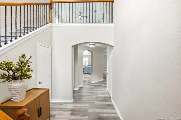 San Antonio, TX 78245,10335 Royal Estate