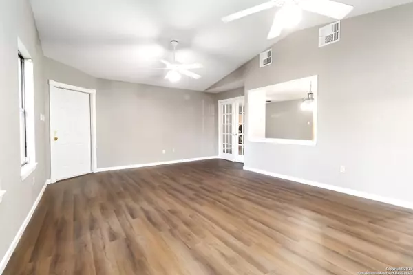 San Antonio, TX 78229,4703 Lorelei