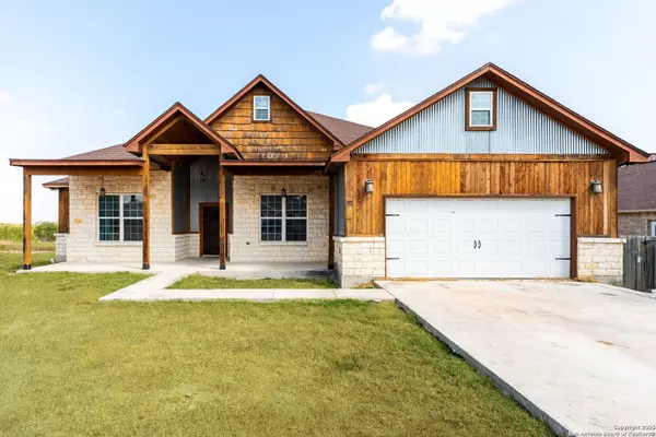 Castroville, TX 78009,2211 Geneva