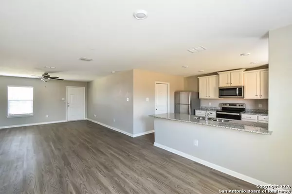 San Antonio, TX 78222,3223 Begonia Bend