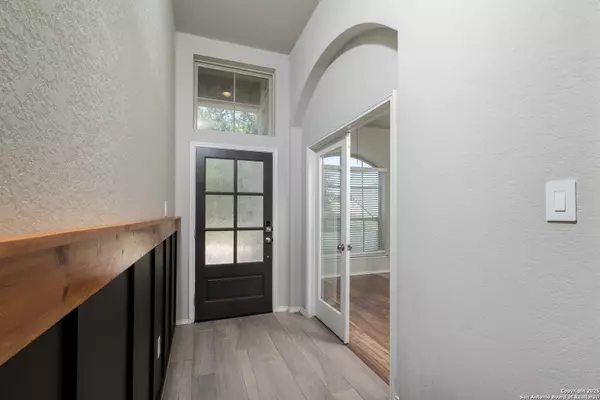 San Antonio, TX 78245,14703 Running Wolf