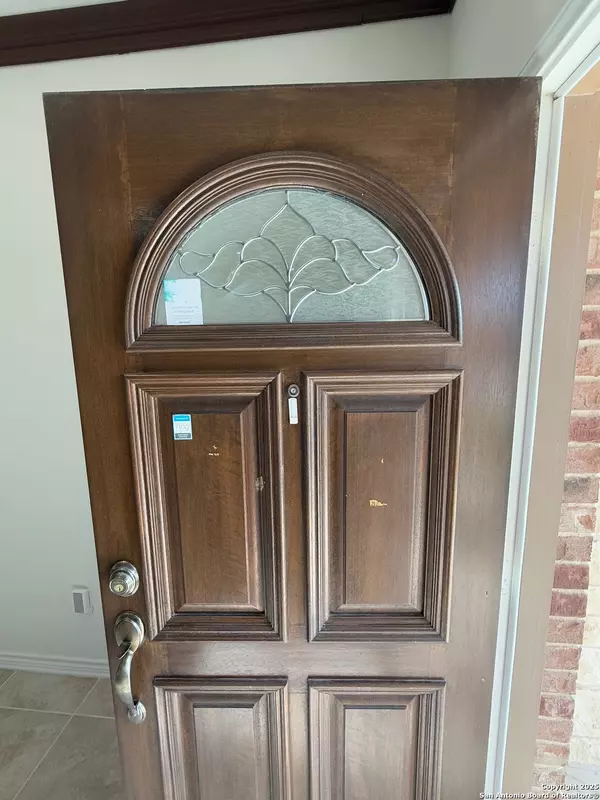 Universal City, TX 78148,120 Anchor Blf