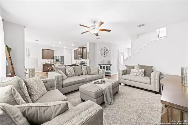 San Antonio, TX 78254,8222 Bending Tree