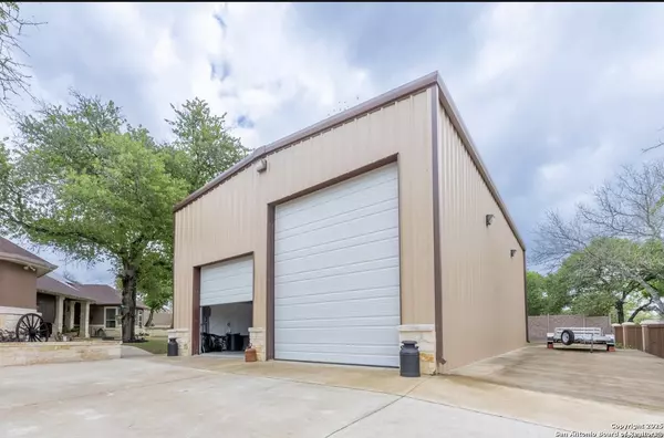 Adkins, TX 78101,105 Eden Crossing