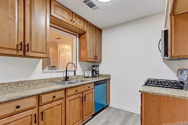 San Antonio, TX 78217,4303 Sunshadow