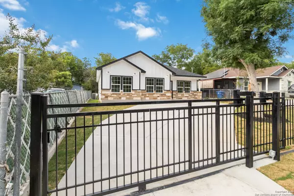 San Antonio, TX 78211,127 Hopi